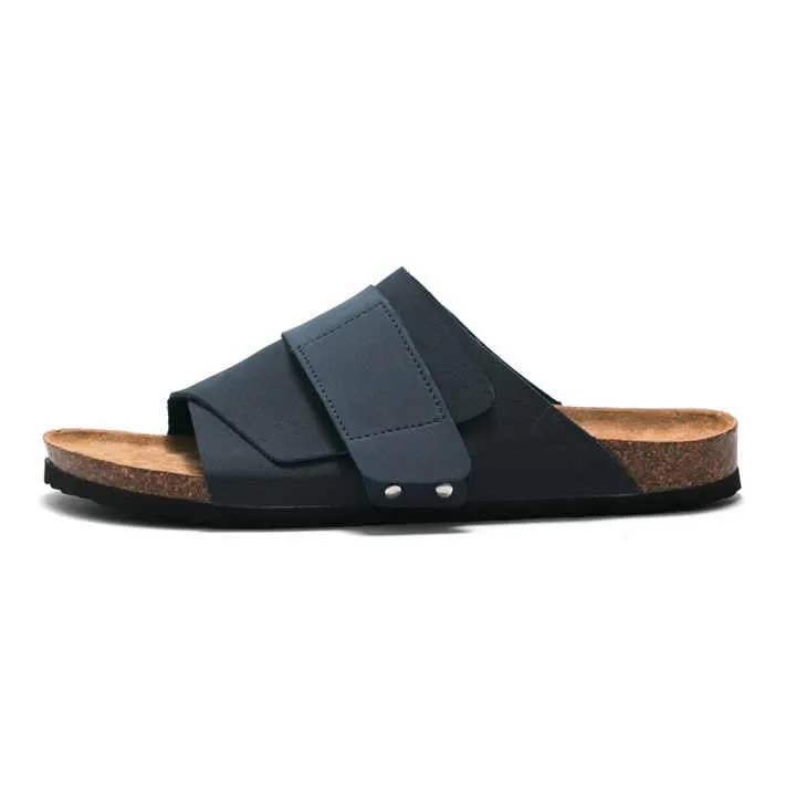 2022 الخريف والشتاء جديد الفلين النعال الرجال . 2022 autumn and winter new cork slippers men's couple