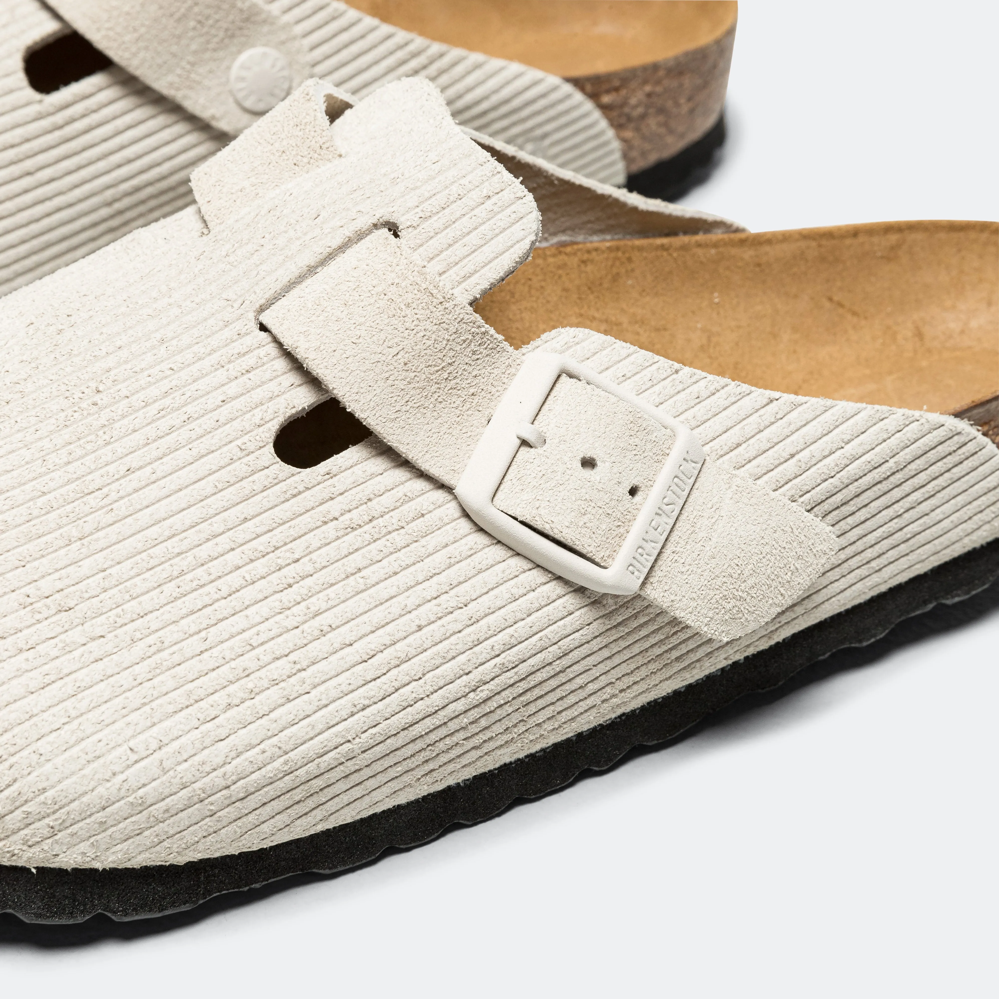 Boston - Corduroy Embossed Antique White Suede