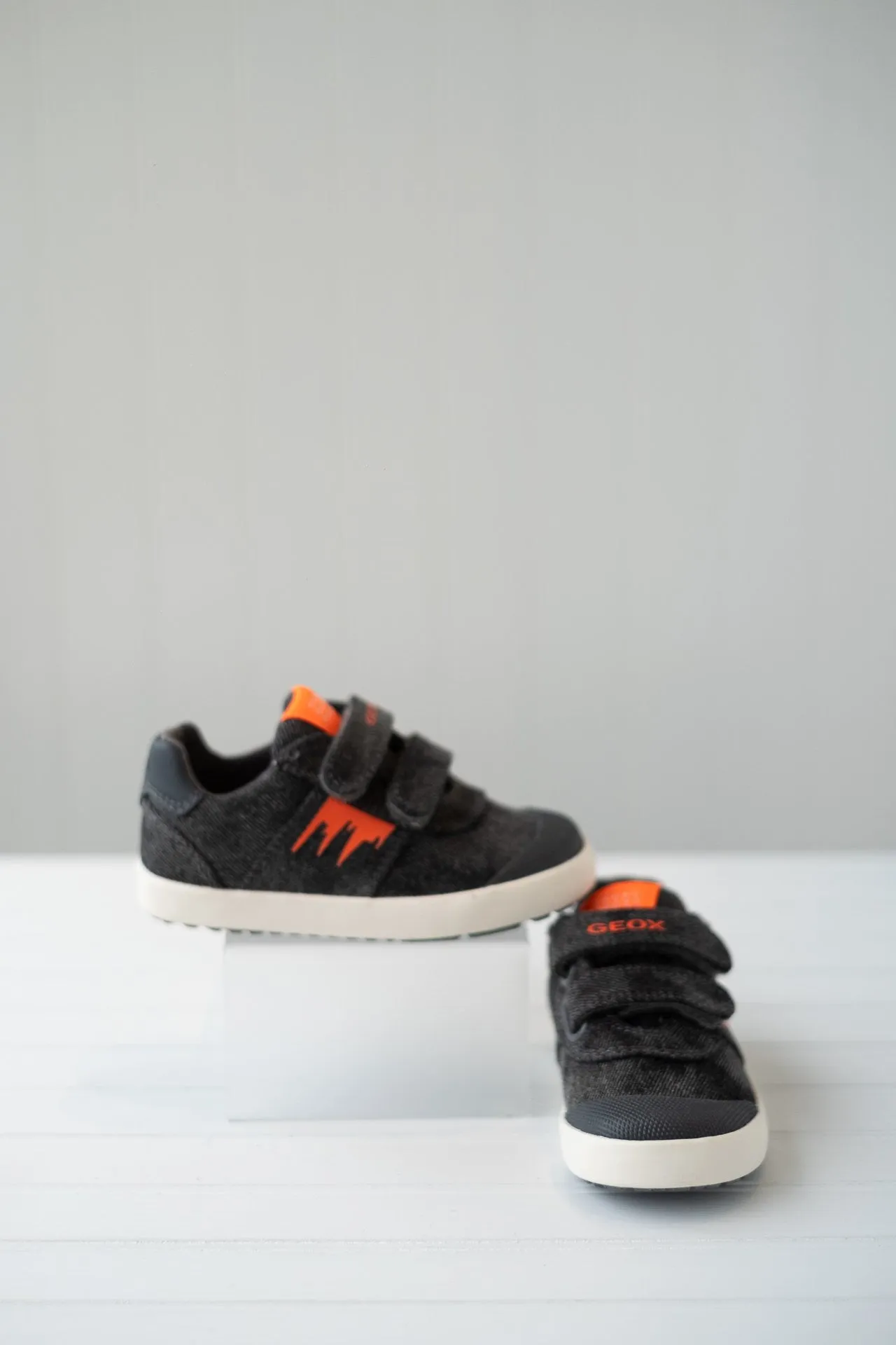 Geox Boys Runner Kilwi B92A7D Grey *