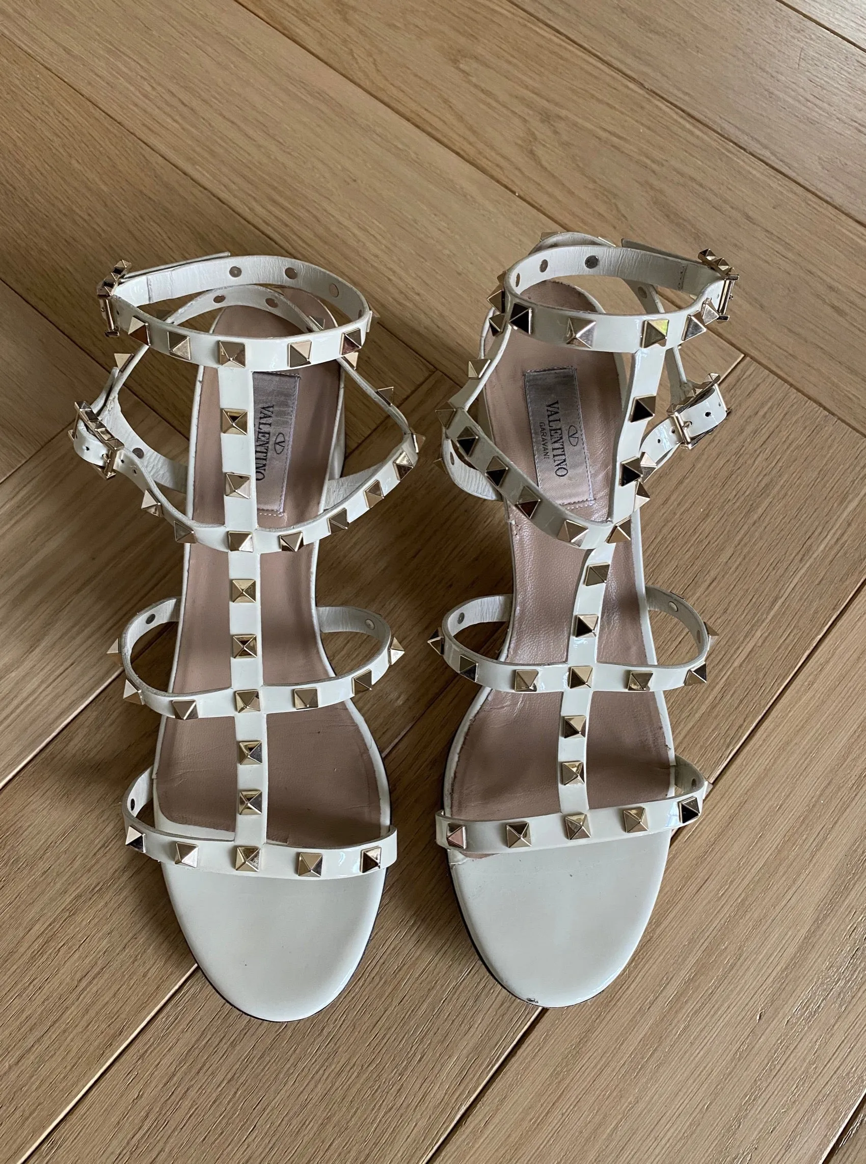 VALENTINO Patent Leather Sandals Size 40.5
