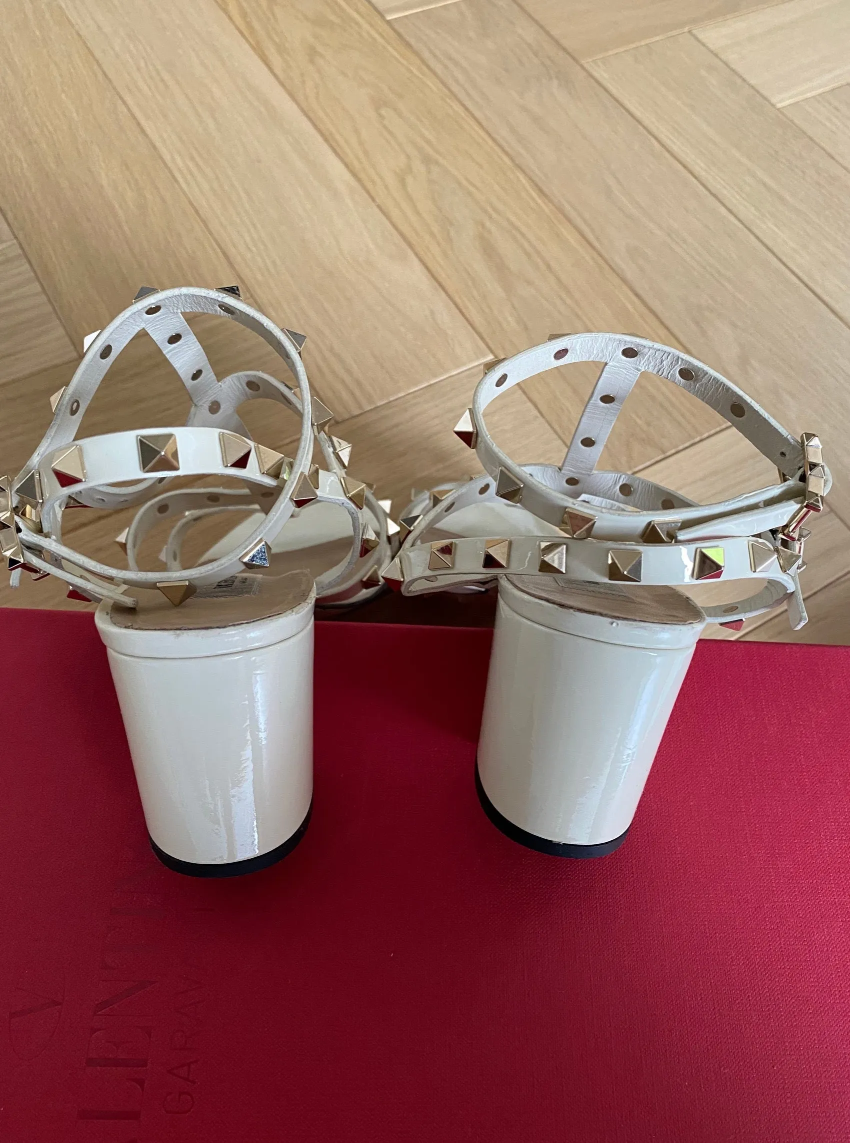 VALENTINO Patent Leather Sandals Size 40.5
