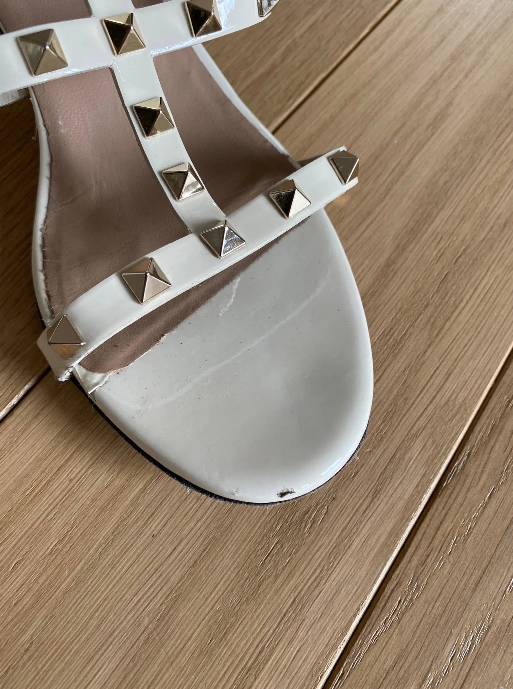 VALENTINO Patent Leather Sandals Size 40.5