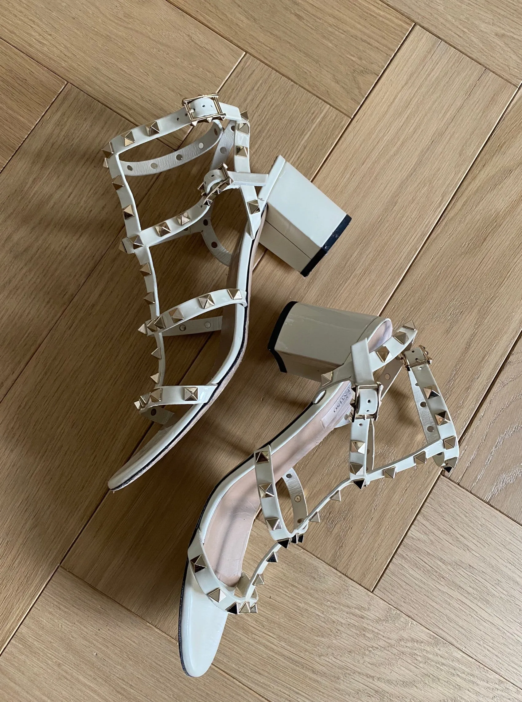 VALENTINO Patent Leather Sandals Size 40.5